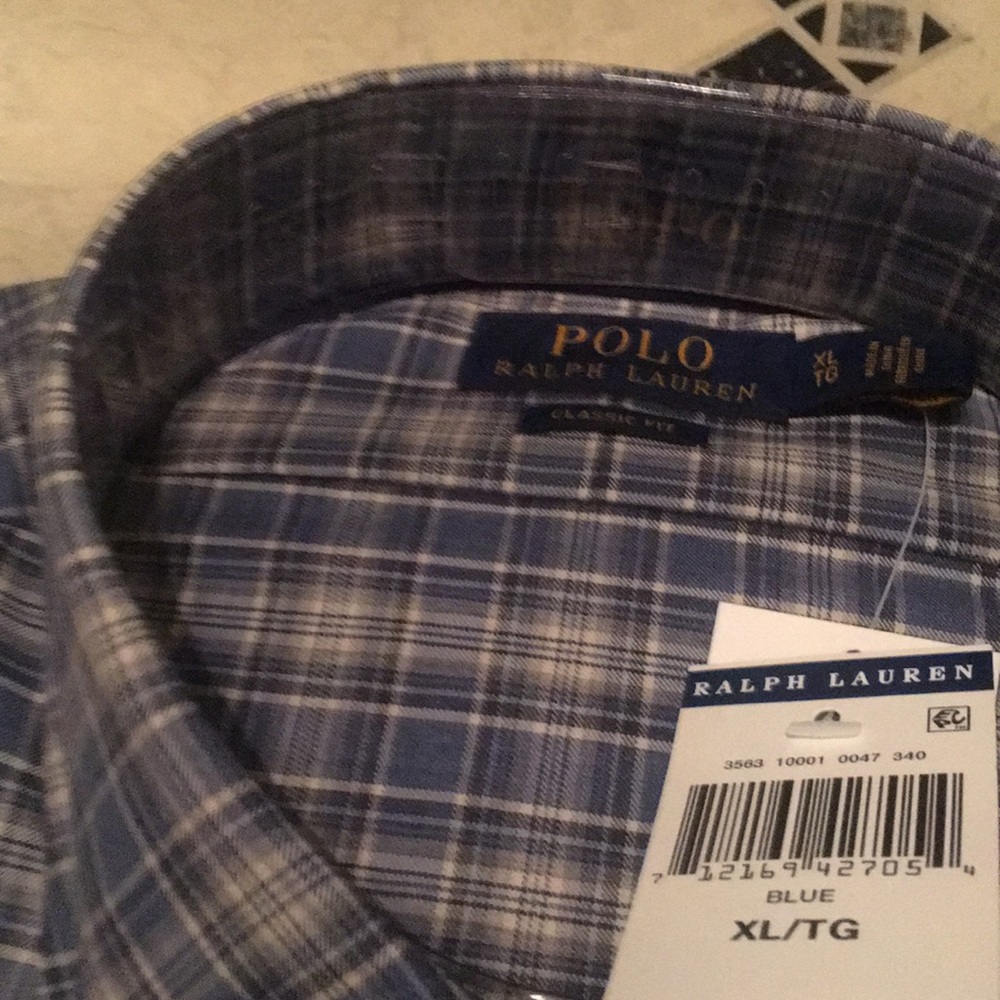 NWT men’s POLO dress shirt, long sleeves,.